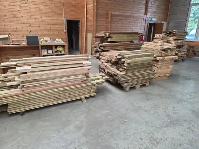 grote partij hout – kavel bij Auctim, Manage