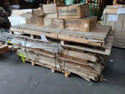 (7x) diverse buitendeuren Afrormosia – kavel bij Auctim, Waregem