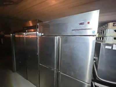 RVS dubbele koelkast NN – kavel bij Auctim, Tournai