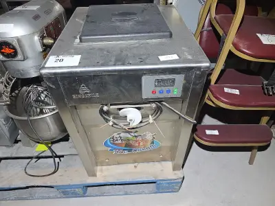 RVS softijsmachine BINGZHILE – kavel bij Auctim, Tournai