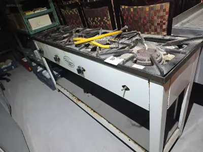 4-pits gasvuur Rubbens – kavel bij Auctim, Tournai
