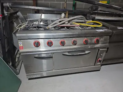 RVS 6-pits gasvuur Justa – kavel bij Auctim, Tournai