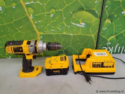 DEWALT Accuboormachine DC910; 28V, incl. accu & oplaadstation DE9000 – kavel bij ProVeiling, Waddinxveen