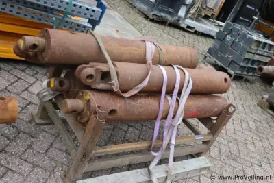 Valblokken incl. bok - 4 stuks – kavel bij ProVeiling, Waddinxveen