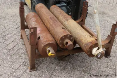 Valblokken incl. bok - 3 stuks – kavel bij ProVeiling, Waddinxveen