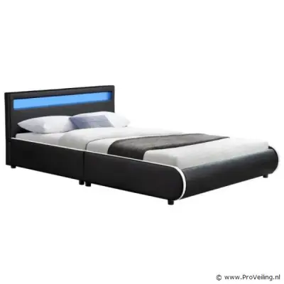 Gestoffeerd bed Sevillia – kavel bij ProVeiling