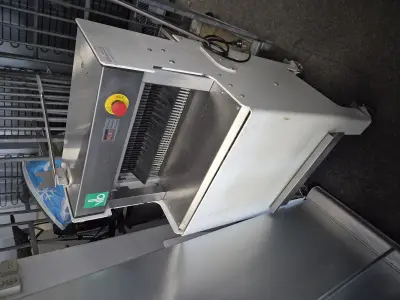 Broodsnijmachine VLB A comp 45 11 – kavel bij Veilingwinnaar, Amersfoort