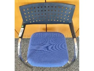 54 Besucherstühle des Modells „Vitravisavis“ der Marke Vitra – kavel bij Zoll-Auktion, Hanau