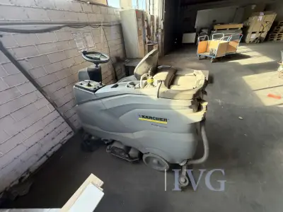 Aufsitzkehrmaschine KÄRCHER Professional B150R – kavel bij IVG, Rödinghausen