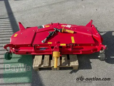 Massey Ferguson 1740 HC – kavel bij AB Auction, Bamberg