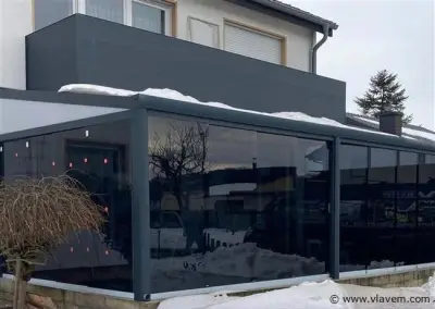 Compleet Glazen schuifdeursysteem 3 deurs, veiligheidsglas 10 mm, 3030 mm breed, 3 stuks deuren 1030 mm 2450 mm hoog, Antraciet lichtgrijs RAL 7016 – kavel bij Vlavem