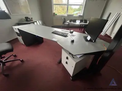 L-vormig kantoorbureau met ladeblok. afmetingen 250x80cm – kavel bij Appelboom