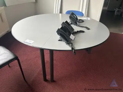 Ronde tafel afmetingen 160cm – kavel bij Appelboom