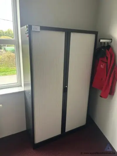 dossierkast vv jaloeziedeuren afm 200x120cm – kavel bij Appelboom