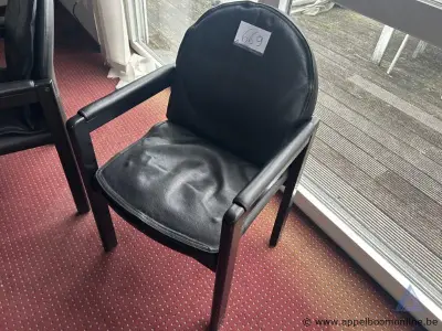 6 stoelen in skai bekleed – kavel bij Appelboom