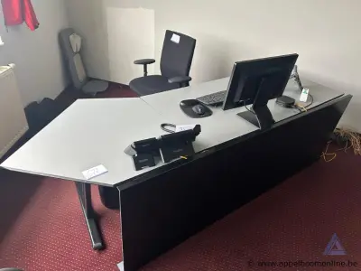 bureau – kavel bij Appelboom