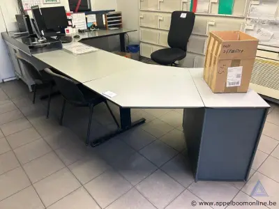 bureau – kavel bij Appelboom