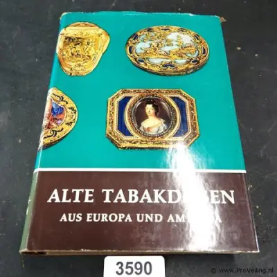 Alte tabakdosen – kavel bij ProVeiling