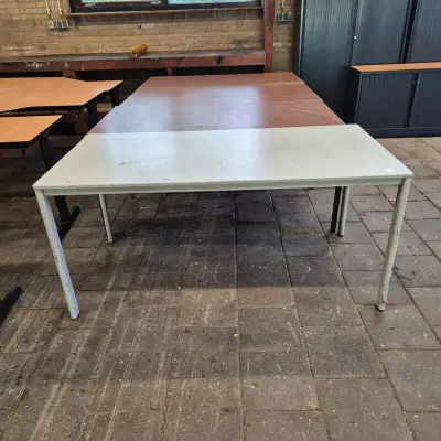 4x Kantinetafel – kavel bij Domeinen Roerende Zaken, Kolham