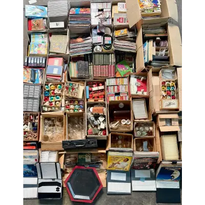 Großer Posten, LPs, Bücher, Weihnachszeug und mehr – kavel bij Luedtke Versteigerungen, Berlin