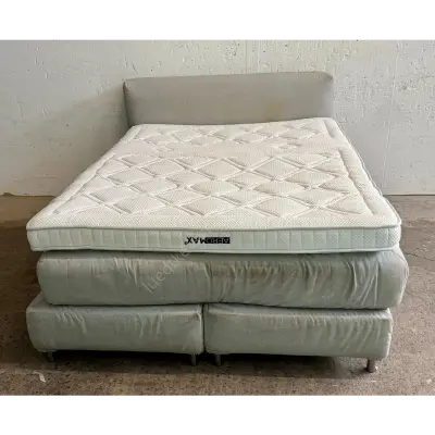 Tweepersoonsbed – kavel bij Luedtke Versteigerungen, Berlin