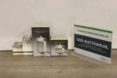 Kristallen waxinelichthouders 6 en 12 cm hoog' – kavel bij GSD Auctions, Zoeterwoude