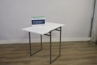 IKEA Moddus Tafel' – kavel bij GSD Auctions, Zoeterwoude