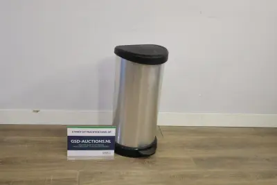 RVS prullenbak met pedaal – kavel bij GSD Auctions, Zoeterwoude