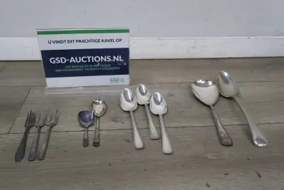 Set zilveren bestek met lepels en vorken – kavel bij GSD Auctions, Zoeterwoude