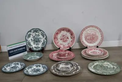 Set van Engels Servies – kavel bij GSD Auctions, Zoeterwoude
