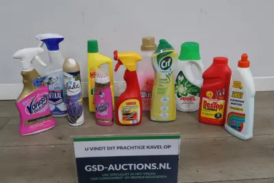 Diverse schoonmaakmiddelen en huishoudproducten – kavel bij GSD Auctions, Zoeterwoude