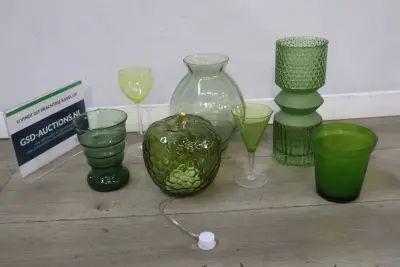 Verzameling Groen Glaswerk – kavel bij GSD Auctions, Zoeterwoude