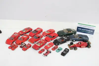 Collectie (Ferrari) modelauto's, Speelgoedauto's – kavel bij GSD Auctions, Zoeterwoude