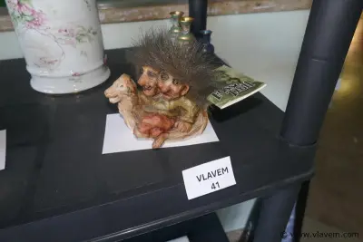 Trolls in viking schip – kavel bij Vlavem