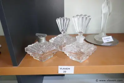 Toiletset in glas – kavel bij Vlavem