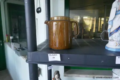 Theepot in keramiek – kavel bij Vlavem