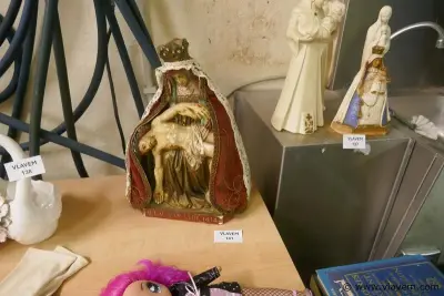 Devotica beeld – kavel bij Vlavem