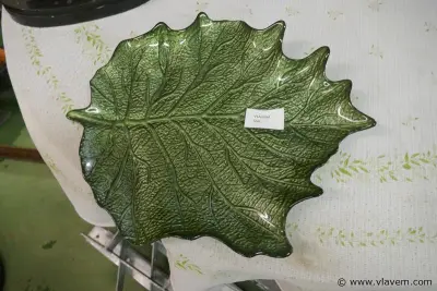 Schaal in vorm van blad – kavel bij Vlavem