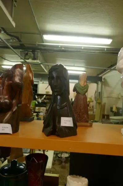 Maria beeld in hout – kavel bij Vlavem