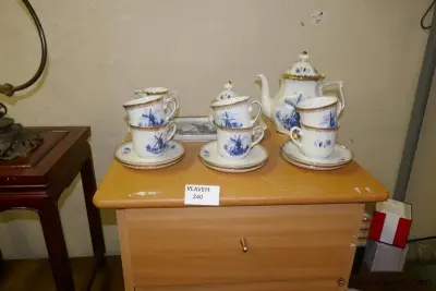 Koffieserviesje Ter Steege Hollands Delft – kavel bij Vlavem