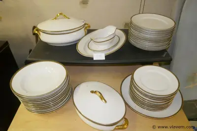 Eetservies – kavel bij Vlavem