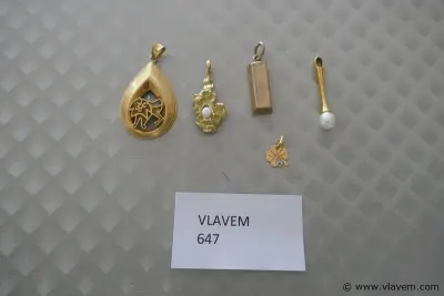 Hangertjes – kavel bij Vlavem