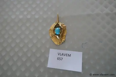 Hanger in 750 kr goud – kavel bij Vlavem