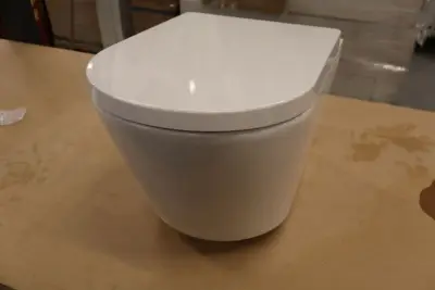 Wand douche-WC Wiesbaden, Vesta, wit – kavel bij Onlineveilingmeester, Drunen
