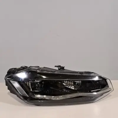 Koplamp rechts, Volkswagen, 2G1 194 036B, 2017 – kavel bij Domeinen Roerende Zaken, Groningen