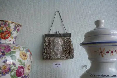 Soiree handtasje met pareltjes – kavel bij Vlavem