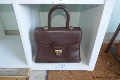 Vintage handtas in nette staat – kavel bij Vlavem