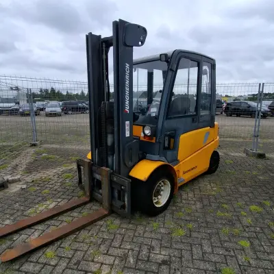 Heftruck, Jungheinrich, EFG-550, 2005 – kavel bij Domeinen Roerende Zaken, Soesterberg