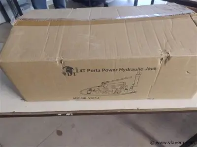 uitdeukset vdt 4 ton – kavel bij Vlavem