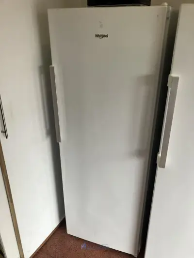 Koelkast WHIRLPOOL – kavel bij VH Auctions